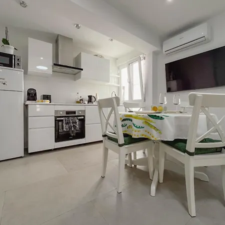 Apartment Stylish In